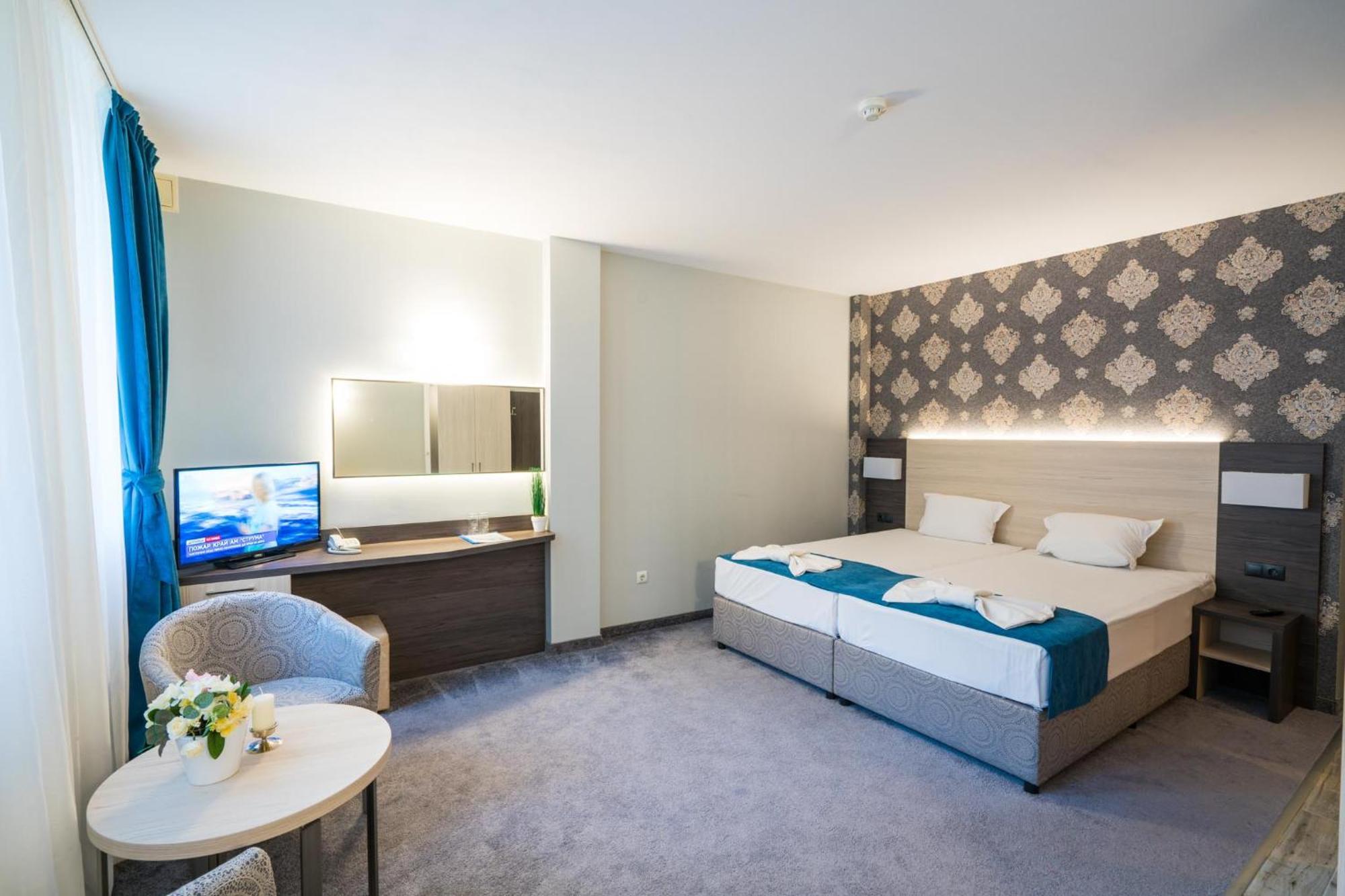 Family Park Hotel Kyoshkove Шумен Экстерьер фото