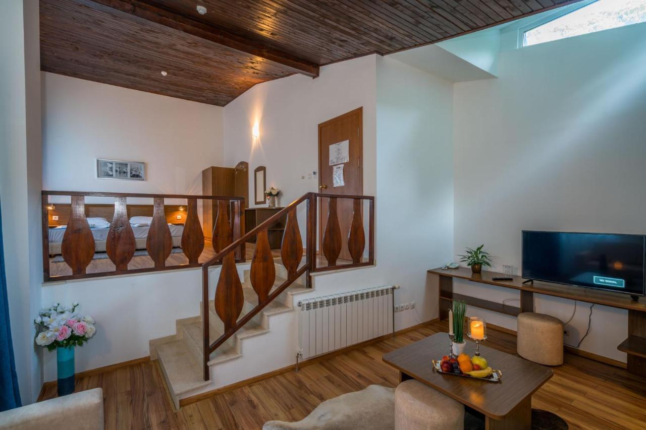 Family Park Hotel Kyoshkove Шумен Экстерьер фото